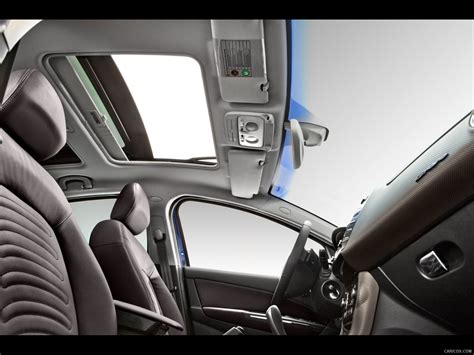 Fiat Bravo Absolute 1.8 16V E.torQ Dualogic - Interior | Caricos