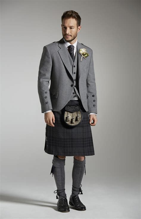 Russet red tweed kilt jacket and waistcoat – Artofit