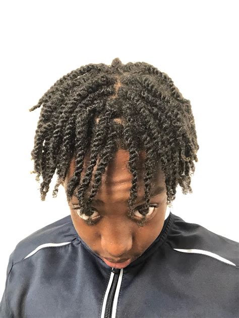 Any tips on how to maintain my dreads (twisting method) : r/Dreadlocks