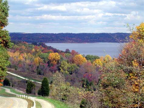 Explore! Southern Indiana: Our Hills are ALIVE with Autumn!