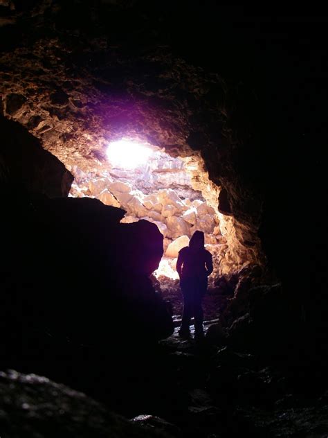 Utah Caves: Snow Canyon Lava Tubes