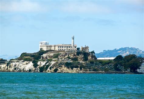 File:A View of Alcatraz from Fisherman's Wharf.JPG - Wikimedia Commons