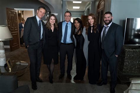 Reactions to Scandal's Series Finale | PS Entertainment