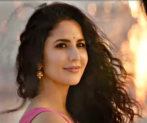 Bharat movie images, Bharat movie Katrina Kaif HD Wallpapers, Katrina Kaif cute images from ...