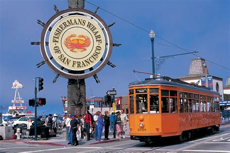 google-maps-discoverbooktravel: Fisherman Wharf and Pier 39 Stroll along Embarcadero, San Francisco