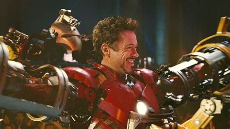 Robert Downey Jr. injured on set, 'Iron Man 3' filming halted ...