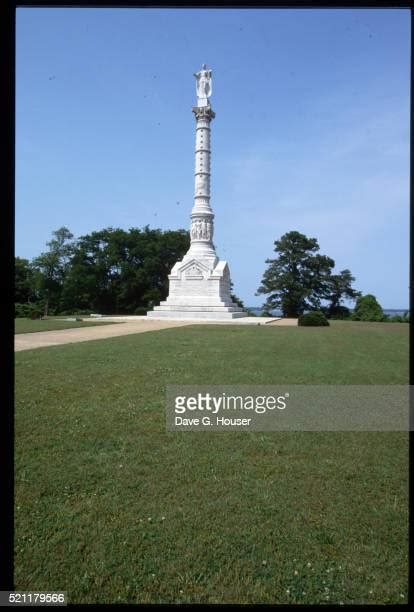 26 Yorktown Victory Monument Stock Photos, High-Res Pictures, and ...