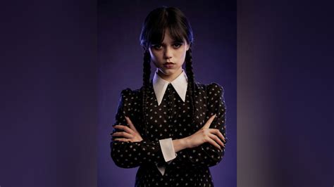 In 'Wednesday,' Jenna Ortega makes Netflix's Addams Family series look like a snap – KION546