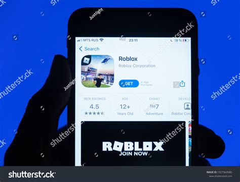 Roblox App Store Close Smartphone Roblox Stock Photo 1927960580 ...