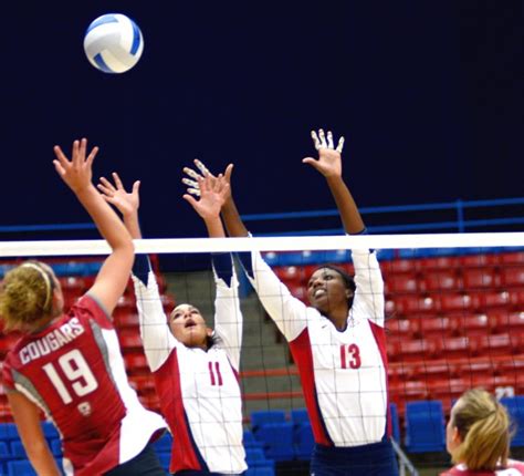 Arizona volleyball team faces ‘faster, bigger, stronger’ Golden Bears – The Daily Wildcat