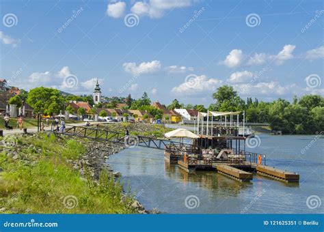 Szentendre, Hungary editorial photo. Image of landmark - 121625351