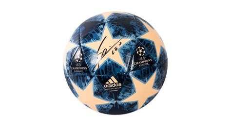 Lionel Messi Hand Signed Soccer Ball - CharityStars