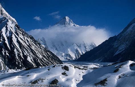 k2 pakistan - Google Search | Natural landmarks, Nature, Landmarks