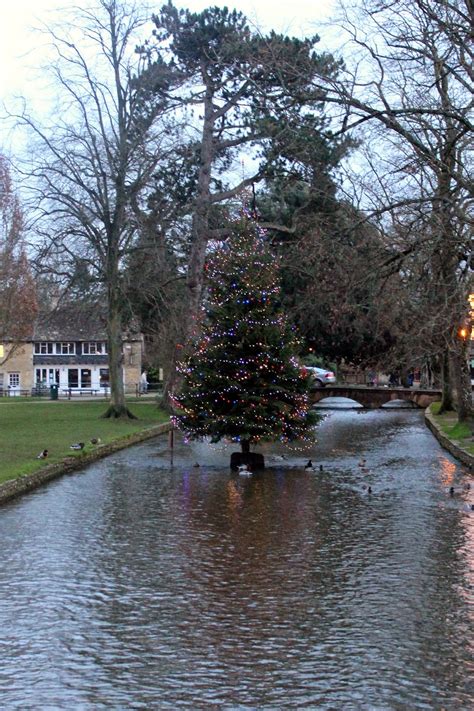 Bourton-on-the-Water - Christmas 2014 | El Willmer