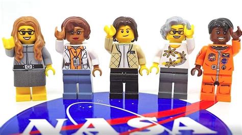 New LEGO set: Women of NASA