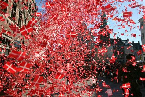 Danish Flag Day National Flag Photo, Danish Flag, Denmark Flag, Danish Christmas, Denmark Travel ...