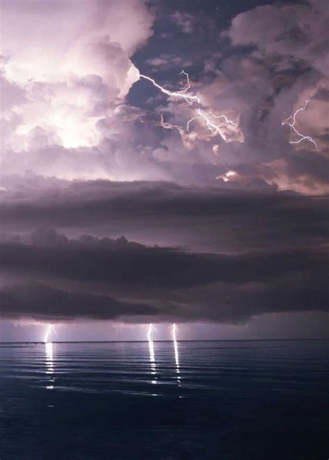 Lake Maracaibo: Lightning Capital of the World (297 Days a Year ...