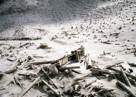 The Eruption of Mount St. Helens in 1980 - The Atlantic