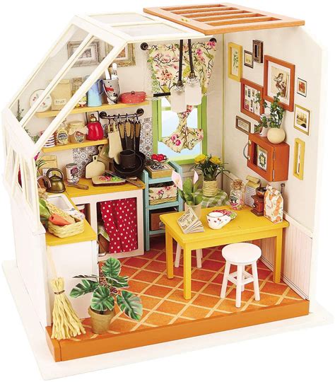 Best Dollhouse Kits for DIY Creativity