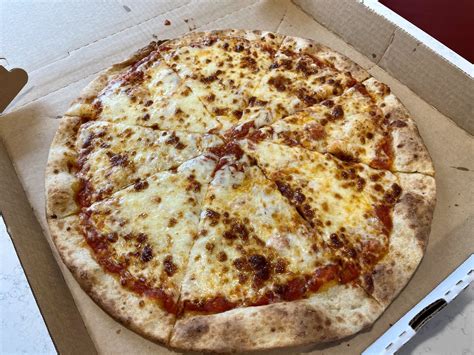 Wawa makes pizza now. Brilliant or blasphemous? Here’s our review. - nj.com