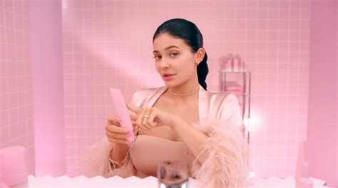 Try Kylie Jenner's Daily, Dewy Skincare Routine