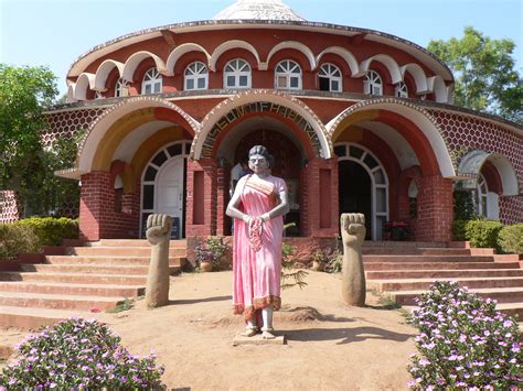 Visakhapatnam Tourism: Araku tribal museum