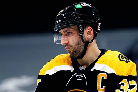 Download Patrice Bergeron Ice Hockey Centre Wallpaper | Wallpapers.com