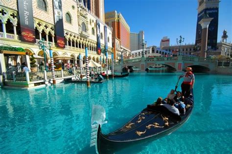 10 Amazing Places to Visit in Las Vegas