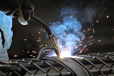 Advantages of Conventional Welder and Inverter Welders - Cool Welder