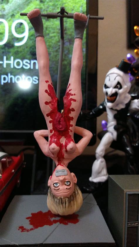 My Dawn figure I got at Texas Frightmare! : r/terrifier