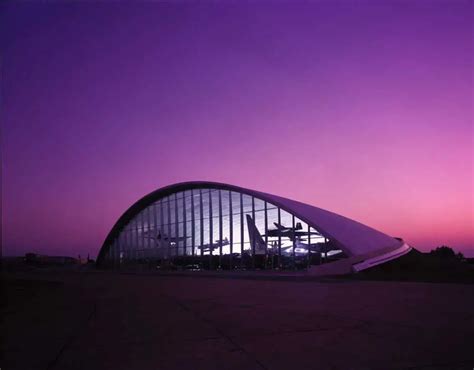 American Air Museum, Duxford Building, England - e-architect