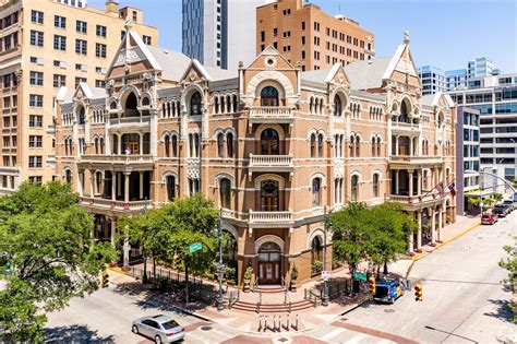 Hyatt Hotels Sells Historic Austin Hotel to Texas-Based Partnership