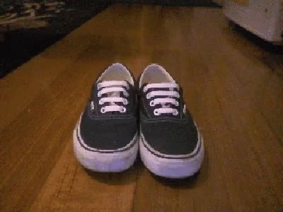 Shoes Walking GIF - Shoes Walking - Discover & Share GIFs