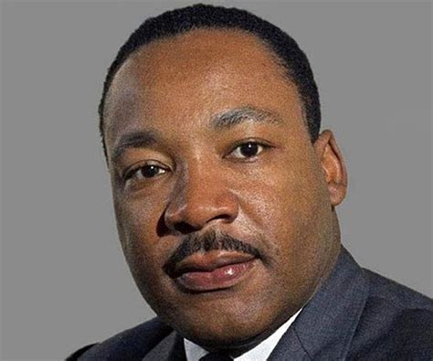 Martin Luther King Jr Biography - Facts, Childhood, Family Life ...