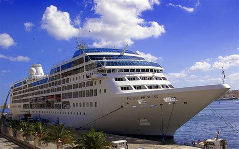 Pacific Princess Cruise Ship – Prime Lamdb