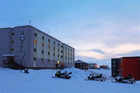 Best Svalbard Hotels & Budget Accommodation in Longyearbyen