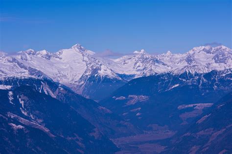 winter mountains view 11637313 Stock Photo at Vecteezy