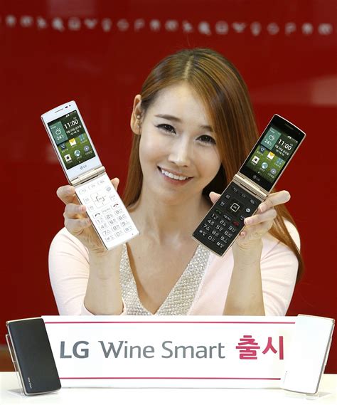 LG Wine Smart Flip Phone With Android Debuts in Taiwan | GSMDome.com