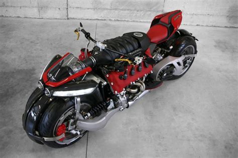 Lazareth LM410 Motorcycle Has 4 Wheels and 200 Hp