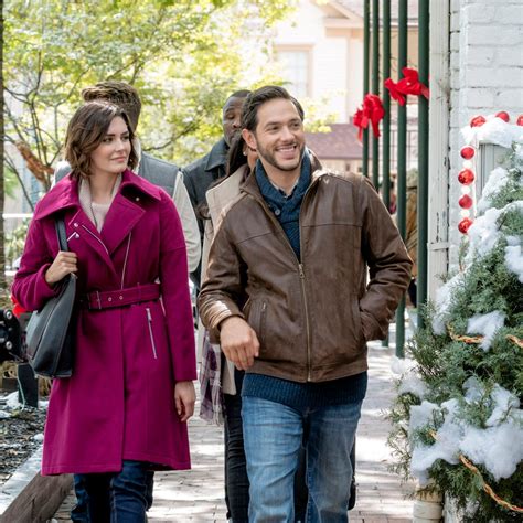 Where are Hallmark Christmas Movies Filmed? - Top Hallmark Filming ...