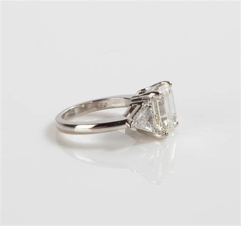 4.01 ct Emerald Cut Diamond Ring | Cottone Auctions