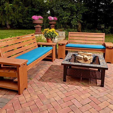 Easy Wooden Outdoor Chairs and Benches You Can DIY