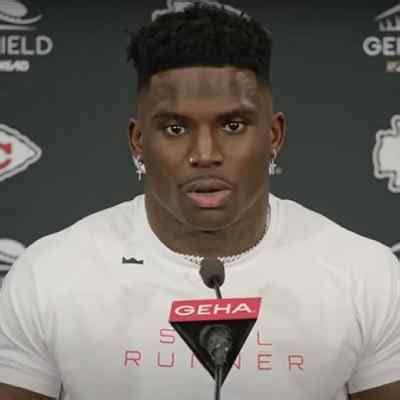 Tyreek Hill - Bio, Age, Career, Net Worth, Height, Nationality, Facts