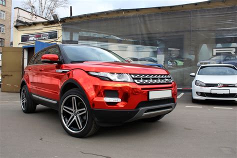 Range Rover Evoque Gets the Red Chrome Treatment in Russia - autoevolution