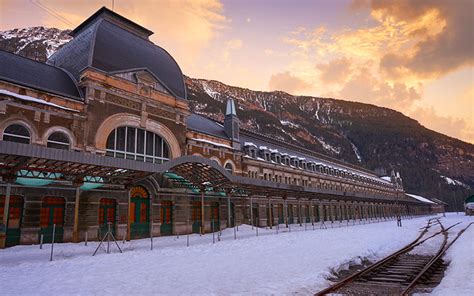 The most beautiful train stations in Spain | Fascinating Spain