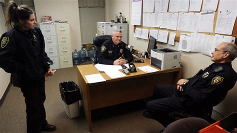 Burlington police officer says city needs mobile crisis unit