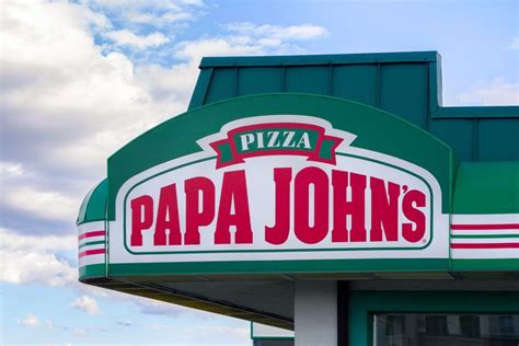 Papa Johns scores $200M investment new chairman | Restaurant exterior ...