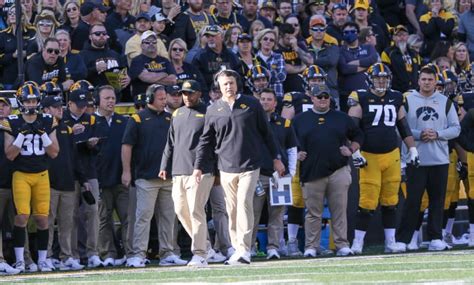 Brian Ferentz Looking for Answers on Offense - Sports Illustrated Iowa ...