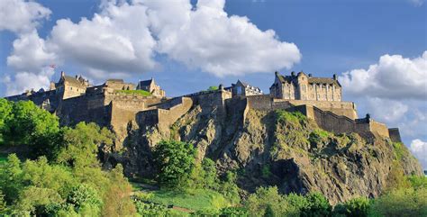 Edinburgh Castle: History, Fun Facts, Ticket Prices, and More