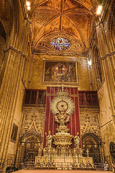 The interior of Cathedral Seville ... | Catedral de sevilla, Catedral ...